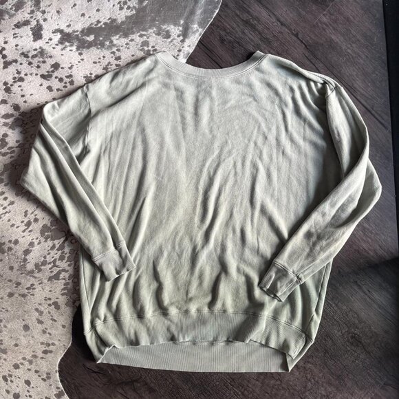 Bundle of Women's Basic Tops - Wildfox, Talulah - Picture 6 of 6